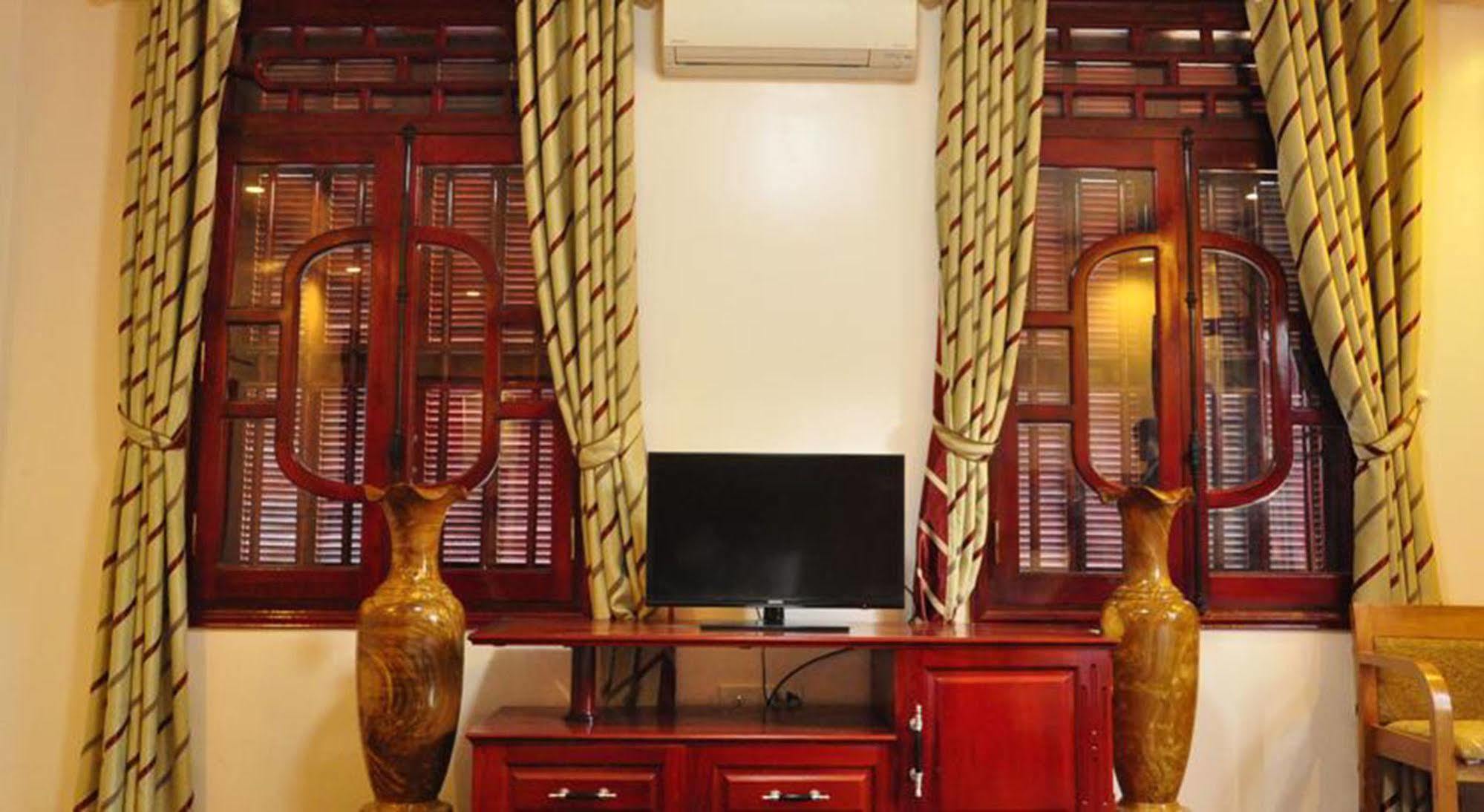 A1 Hotel - Dien Bien Phu Bagian luar foto