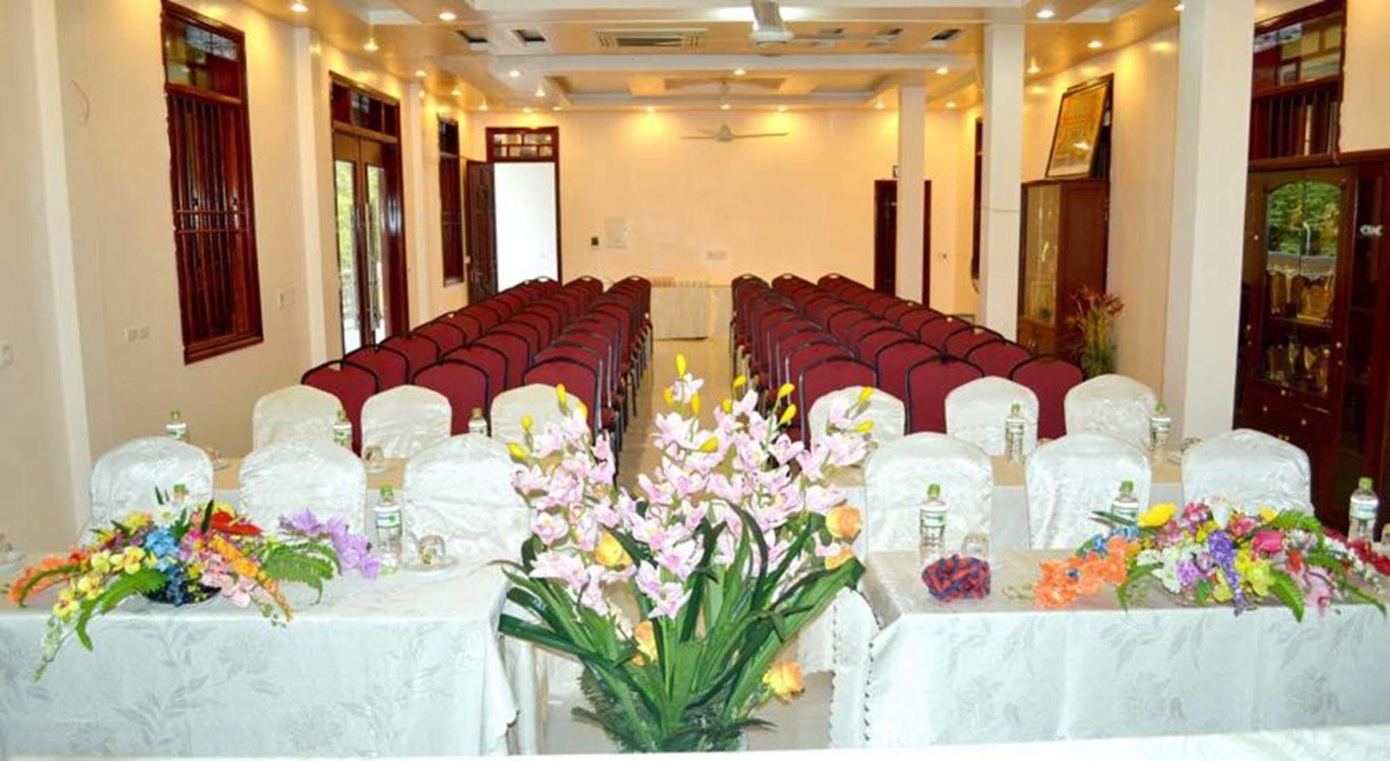 A1 Hotel - Dien Bien Phu Bagian luar foto